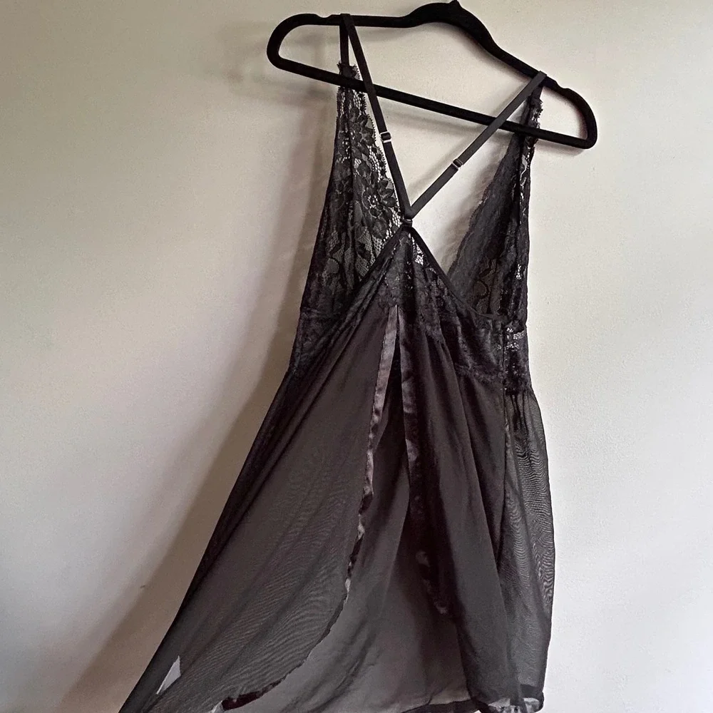 N/A black sheer